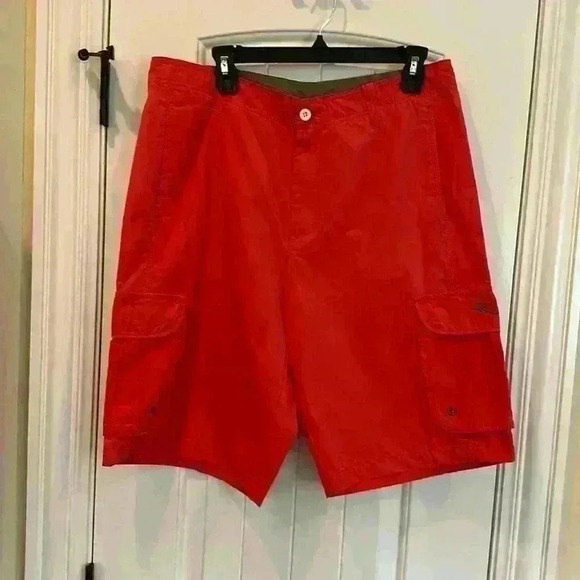 Tommy Bahama Cargo Shorts - Picture 1 of 8
